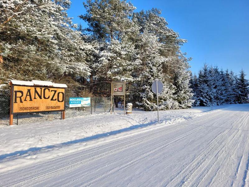 Osrodek Wypoczynkowy Ranczo Otel Okuninka Dış mekan fotoğraf