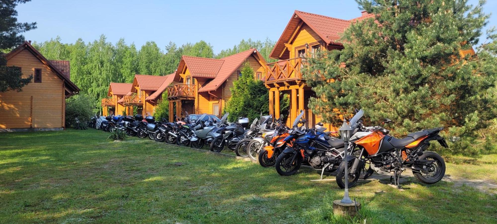 Osrodek Wypoczynkowy Ranczo Otel Okuninka Dış mekan fotoğraf